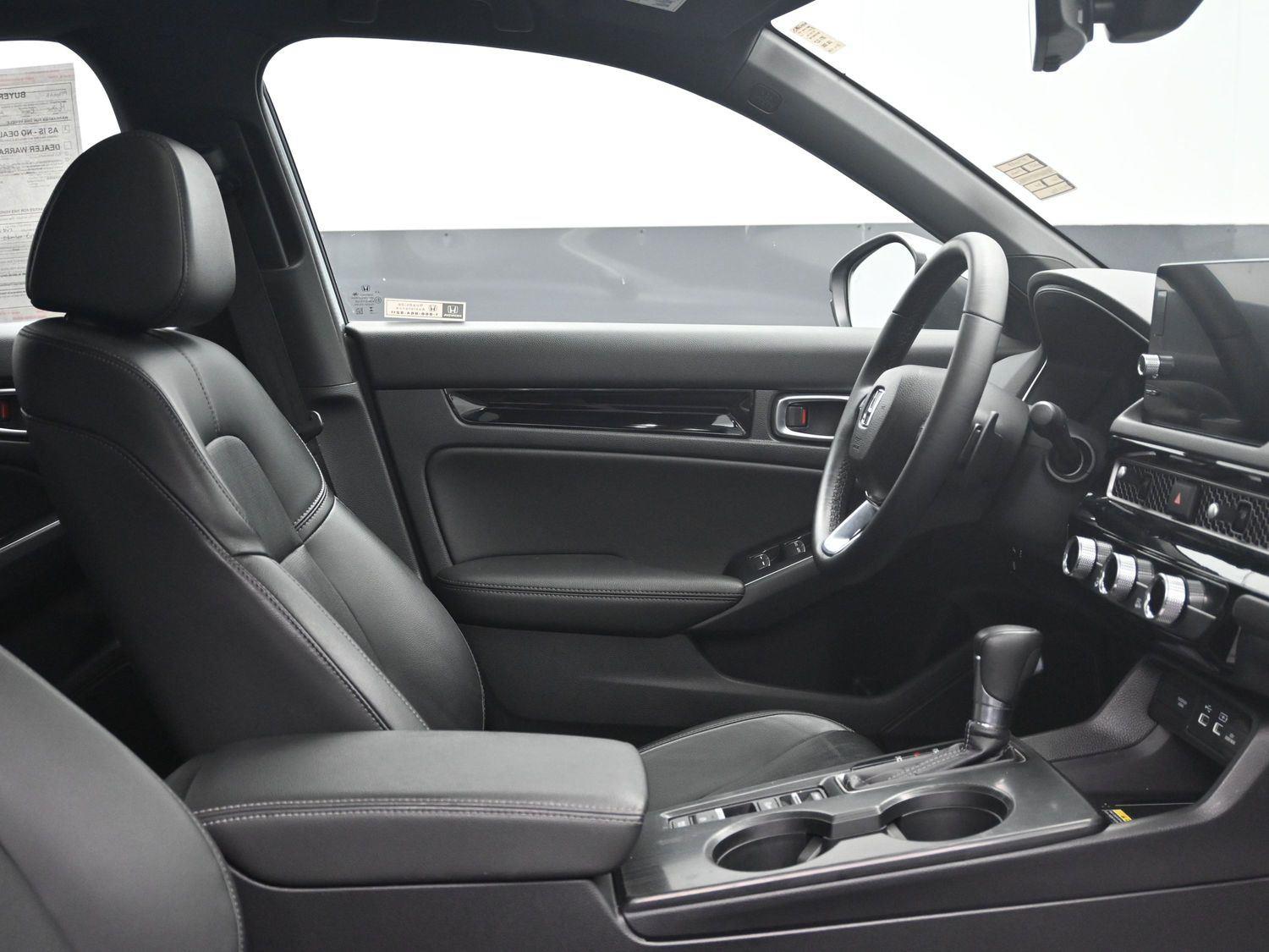 Used 2023 Sonic Gray Pearl Honda Sport Touring image 9