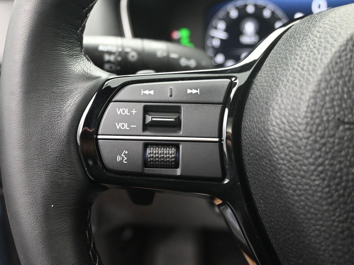 Used 2023 Sonic Gray Pearl Honda Sport Touring image 21