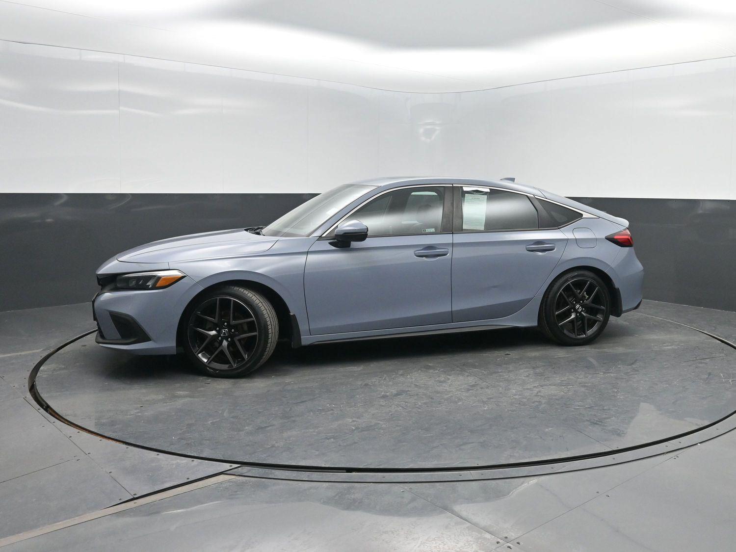 Used 2023 Sonic Gray Pearl Honda Sport Touring image 39