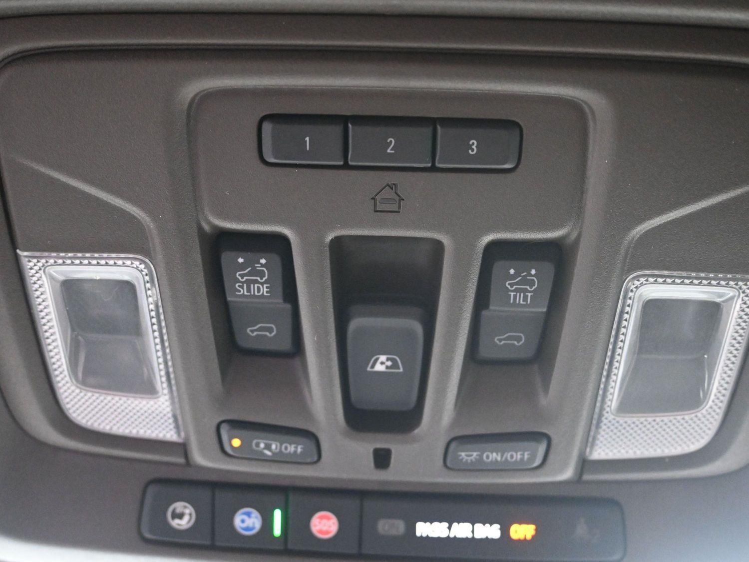 Used 2024 Onyx Black GMC Denali image 38