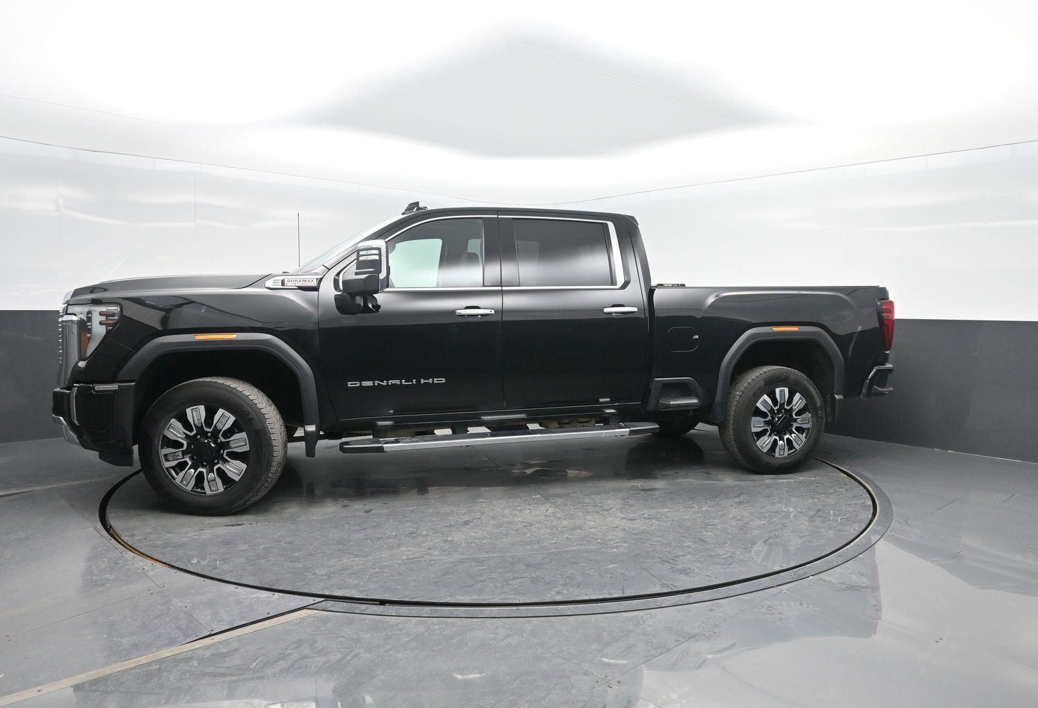 2024 GMC Sierra 2500HD Denali Crew Cab 4WD