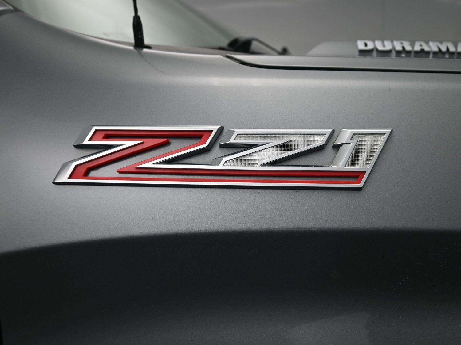 Used 2021 Satin Steel Metallic Chevrolet RST image 7