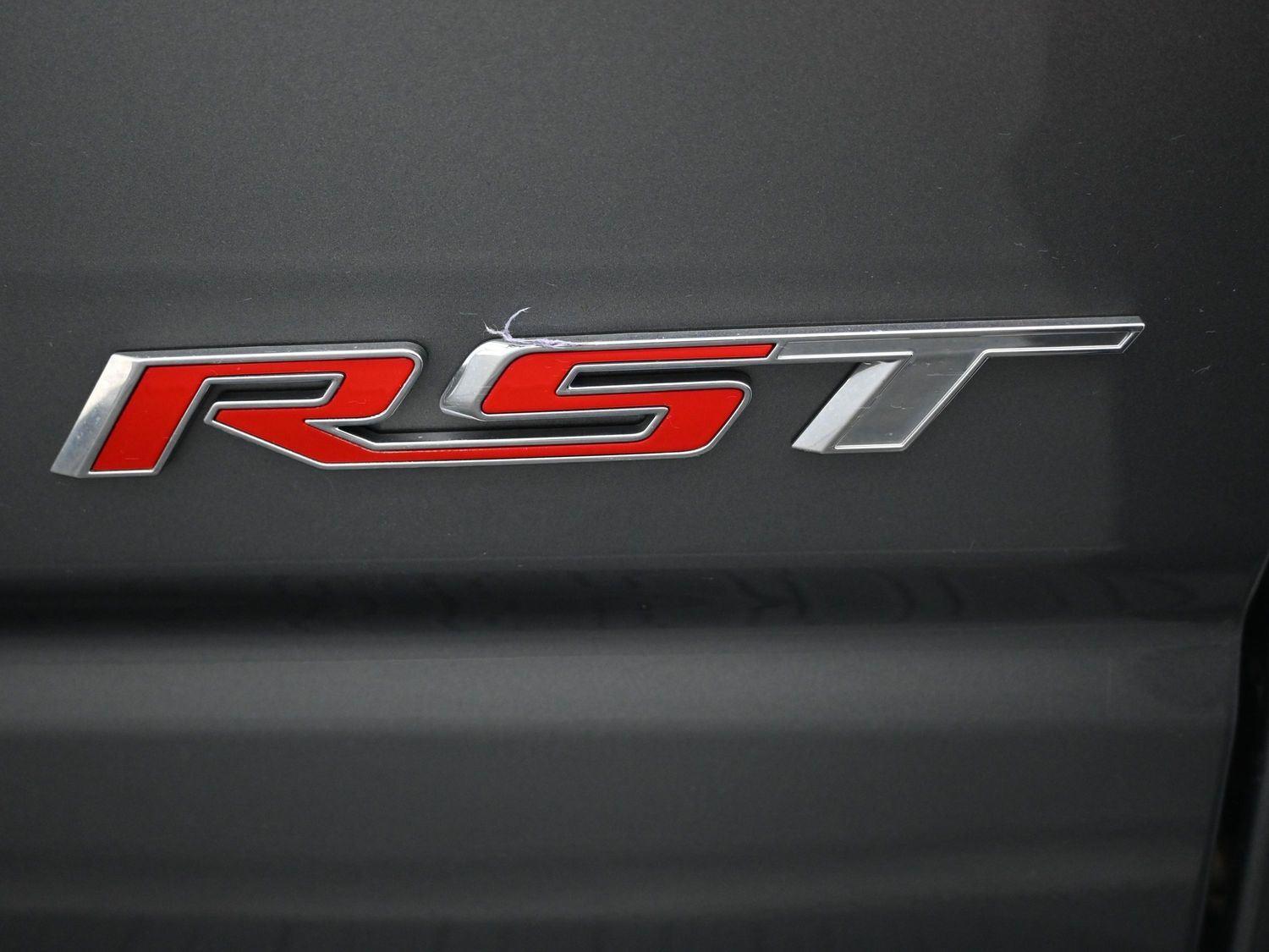 Used 2021 Satin Steel Metallic Chevrolet RST image 14