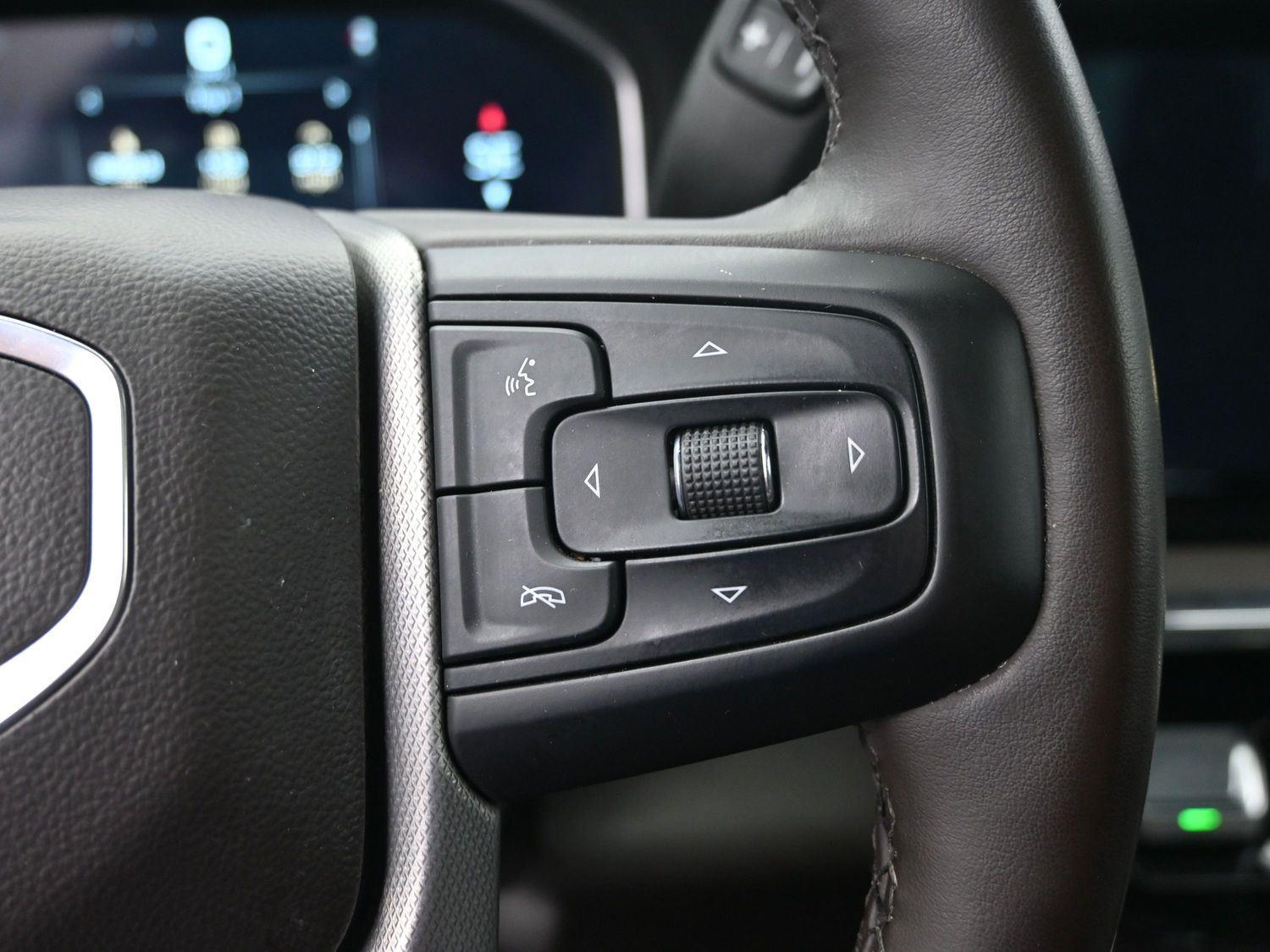 Used 2024 Onyx Black GMC Denali image 30