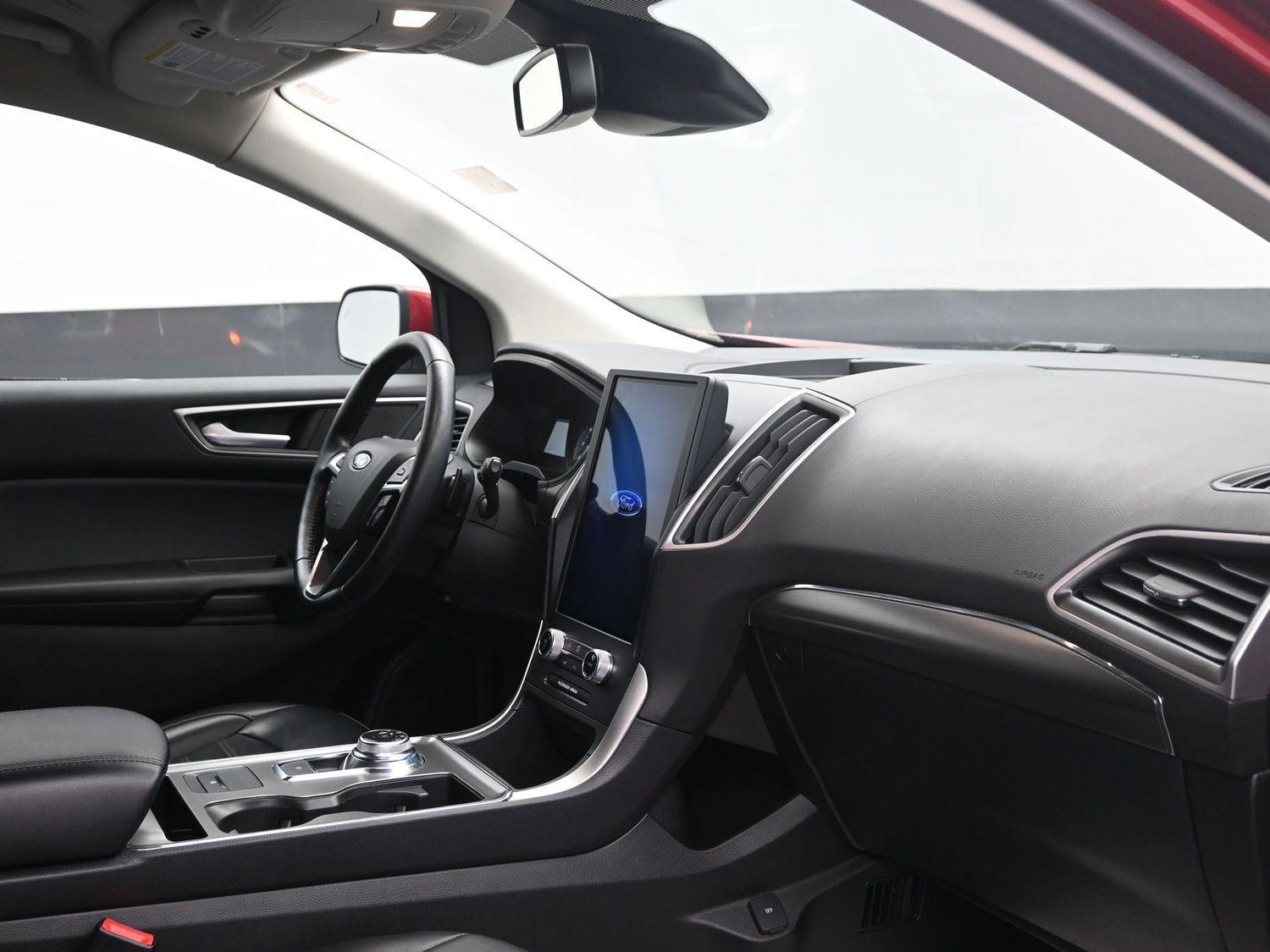 Used 2022 Rapid Red Metallic Tinted Clearcoat Ford SEL image 10