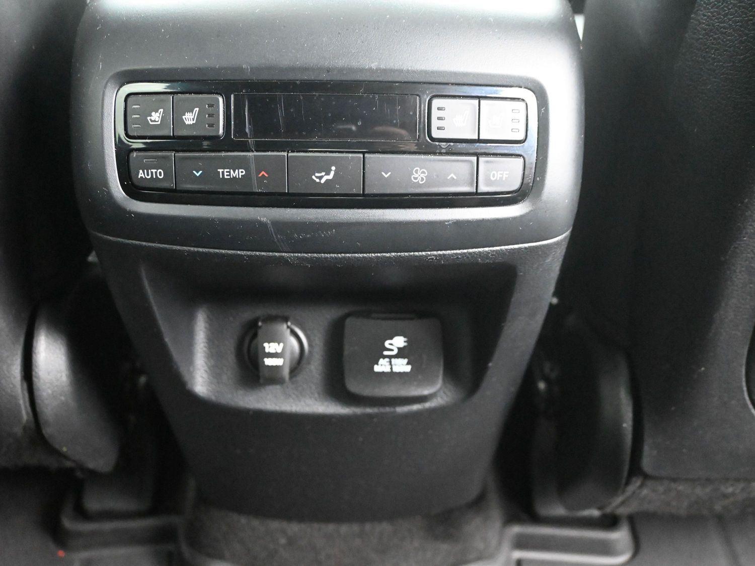 Used 2020 Sierra Burgundy Hyundai Limited image 13