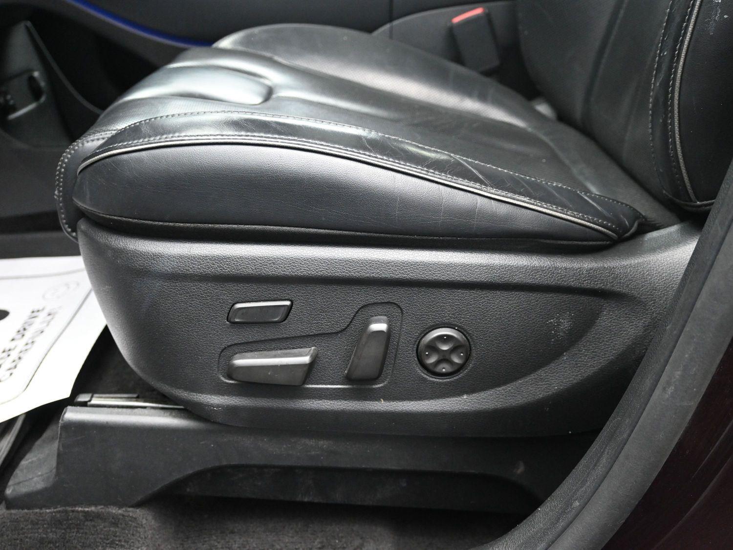 Used 2020 Sierra Burgundy Hyundai Limited image 22