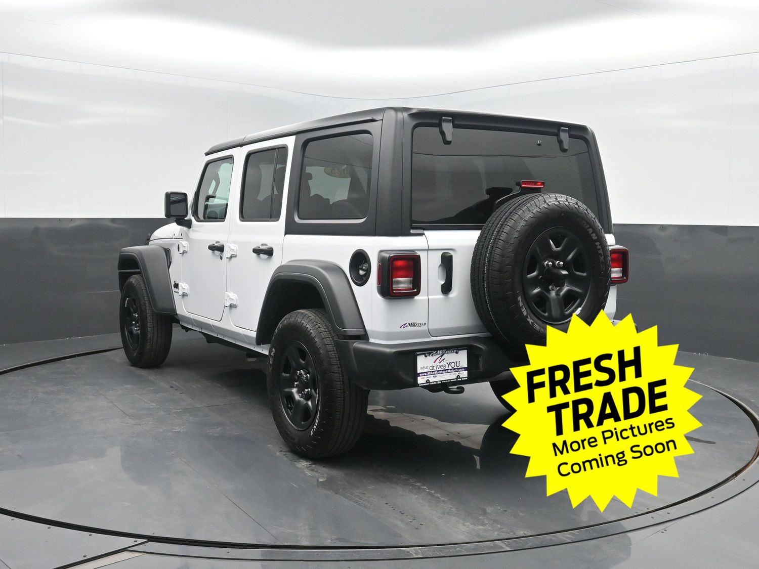 Used 2025 Bright White Clearcoat Jeep Sport image 38