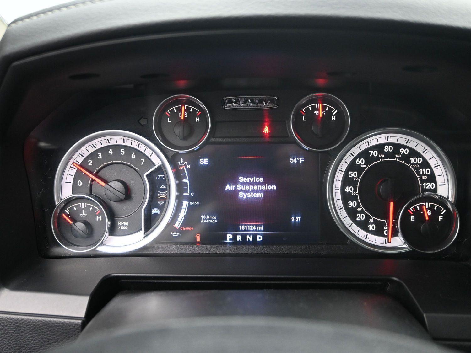 Used 2015 Granite Crystal Metallic Clearcoat Ram Sport image 24