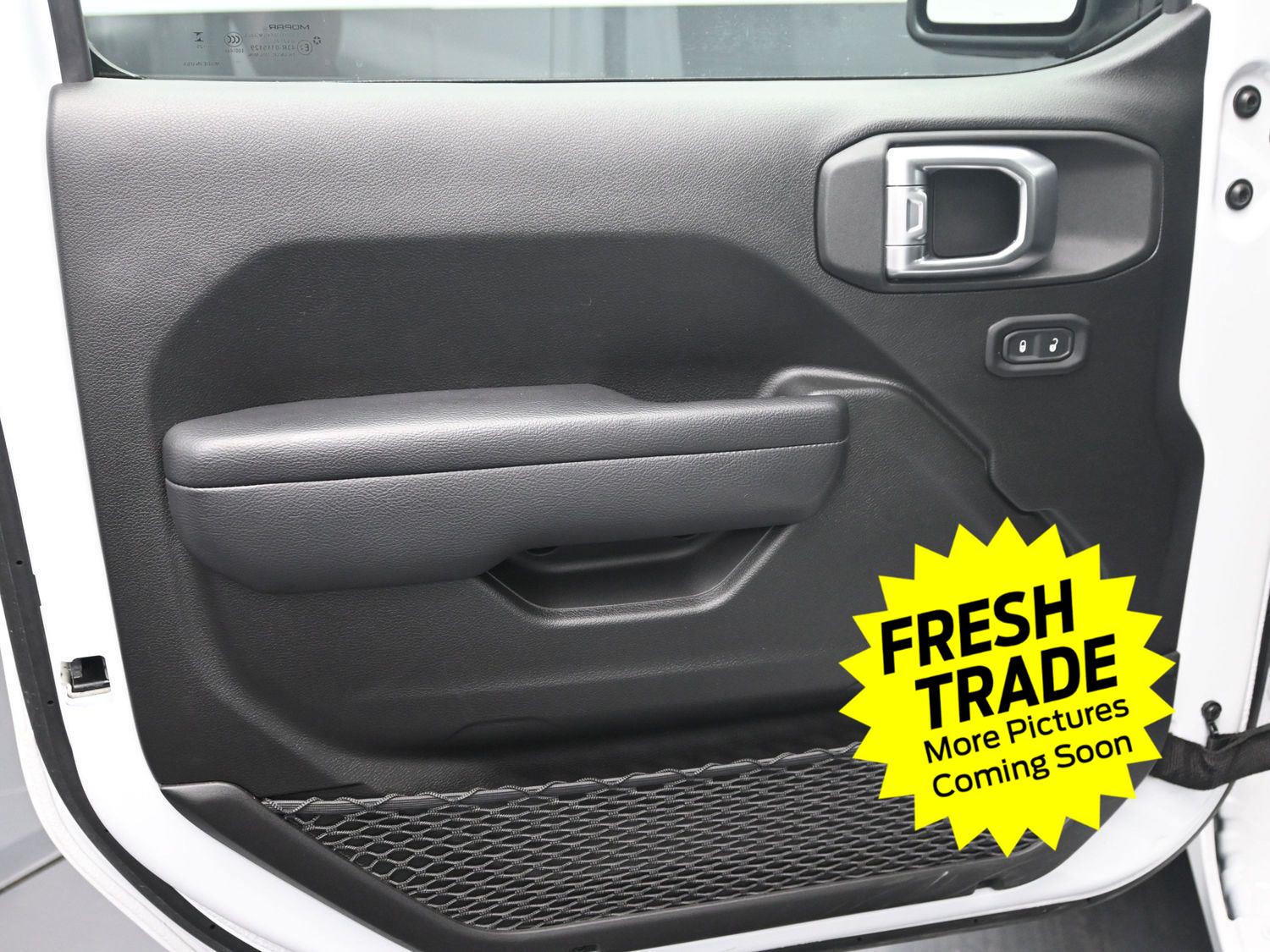 Used 2025 Bright White Clearcoat Jeep Sport image 15