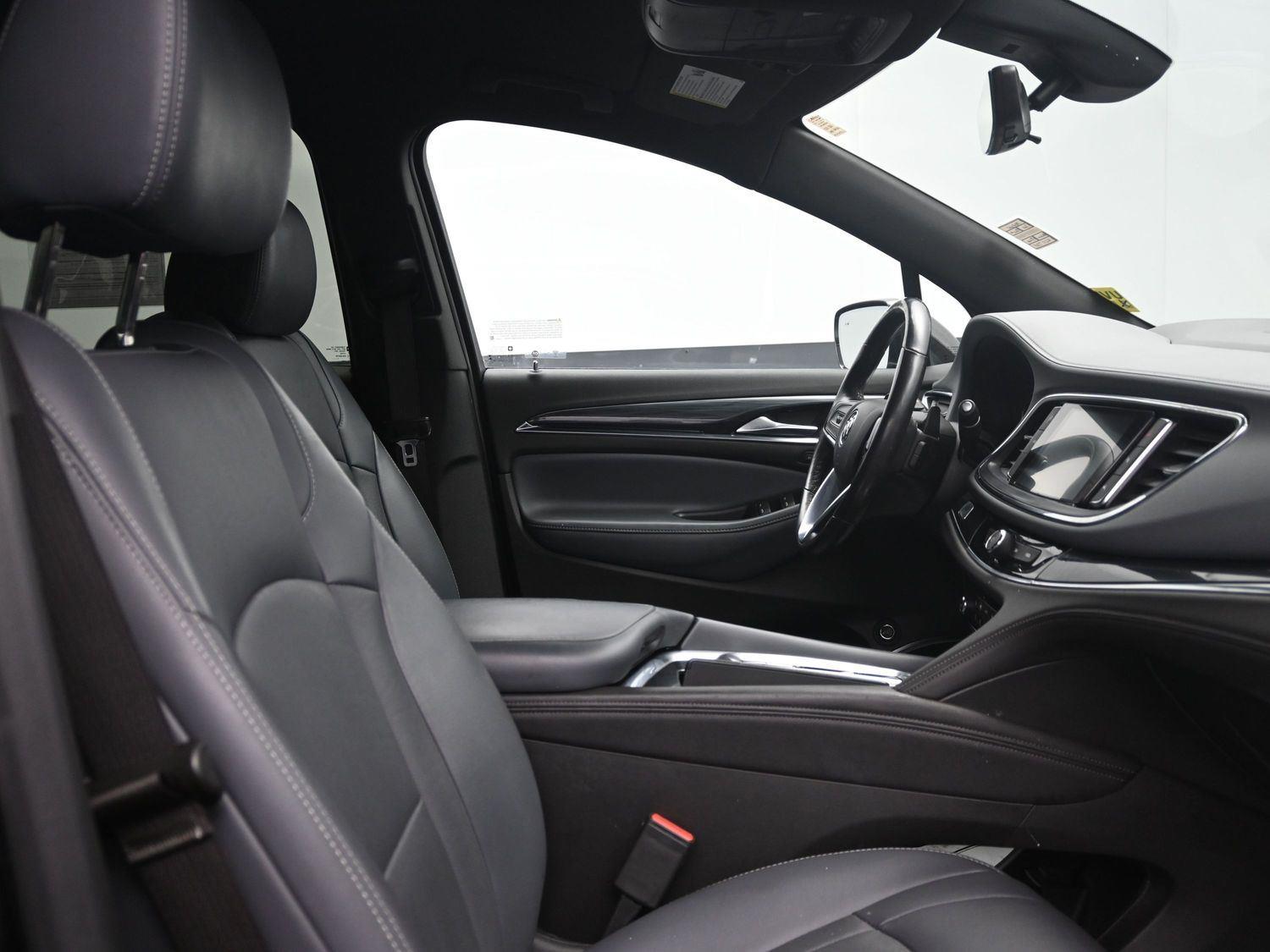Used 2022 Ebony Twilight Metallic Buick Premium image 11