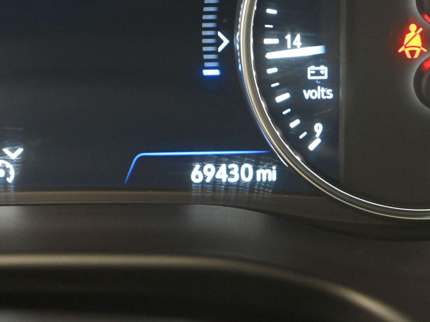 Used 2022 Ebony Twilight Metallic Buick Premium image 30