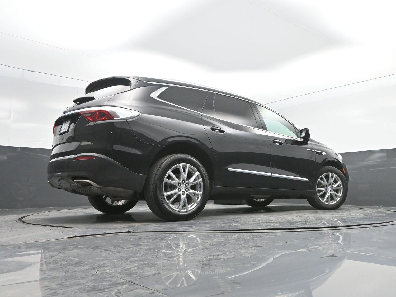 Used 2022 Ebony Twilight Metallic Buick Premium image 38