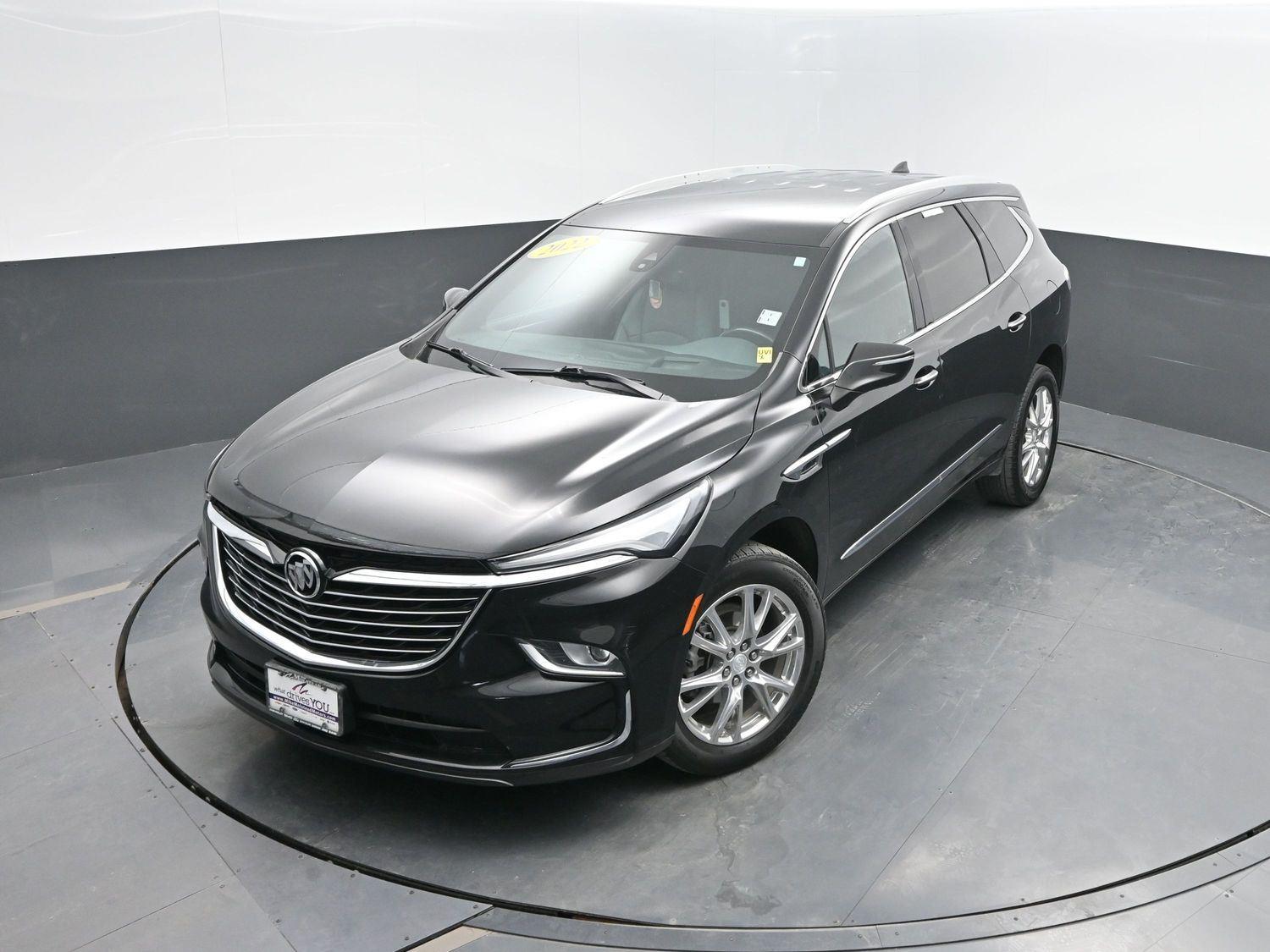 Used 2022 Ebony Twilight Metallic Buick Premium image 40