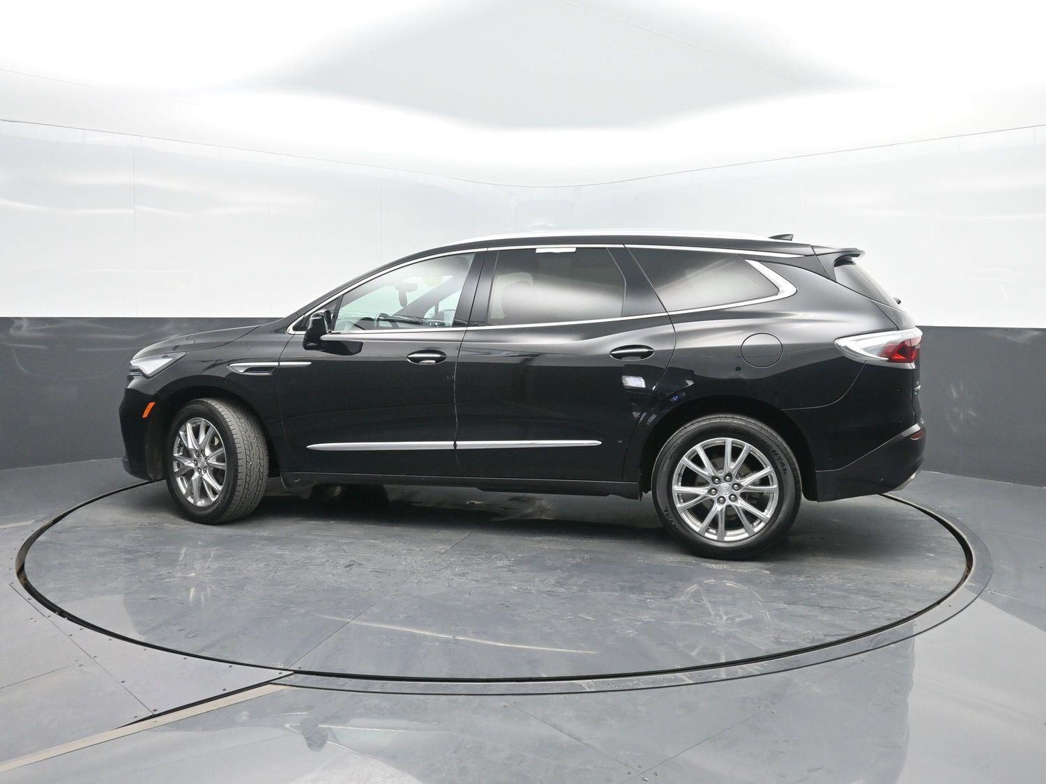 Used 2022 Ebony Twilight Metallic Buick Premium image 44