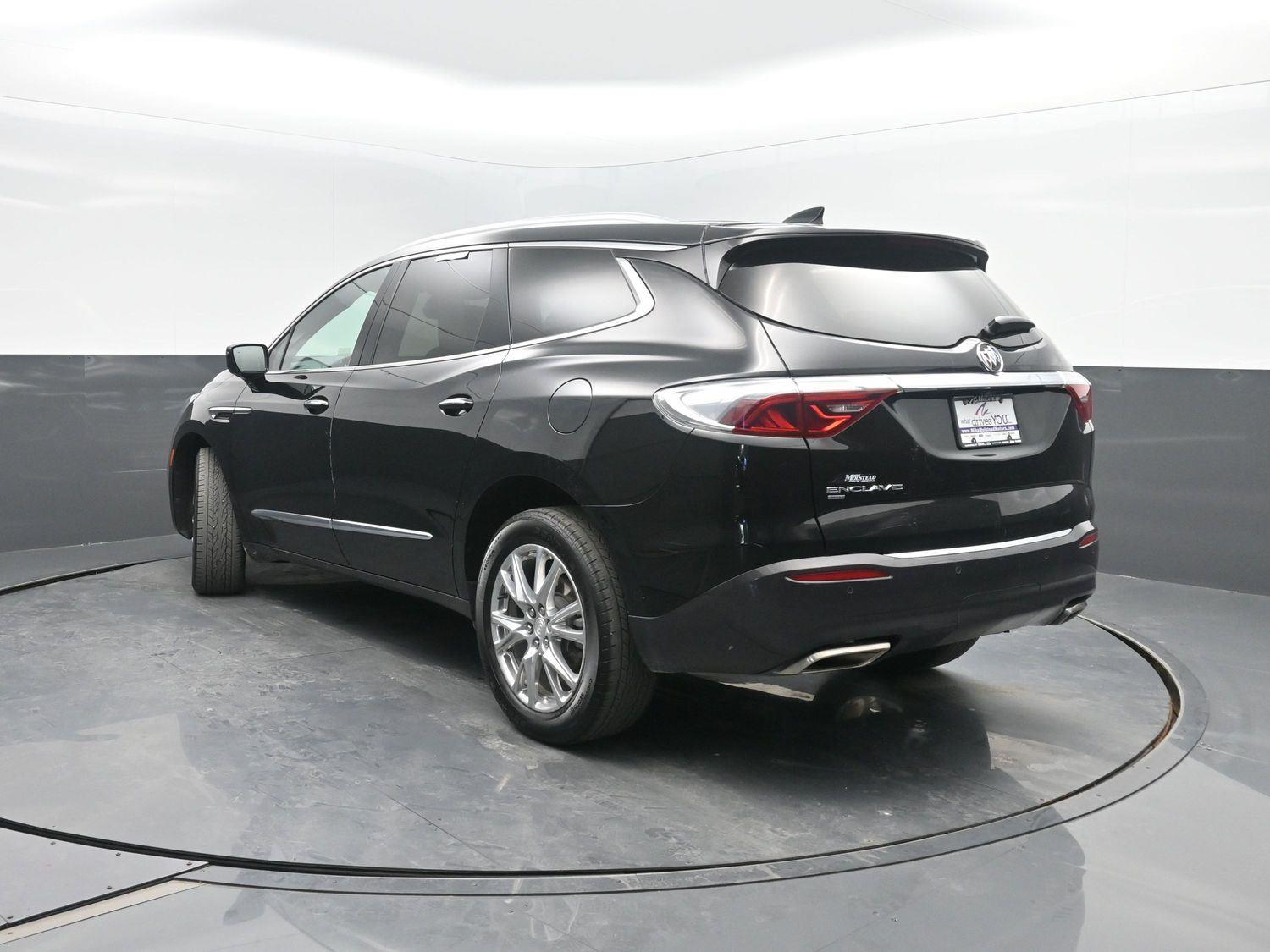 Used 2022 Ebony Twilight Metallic Buick Premium image 47