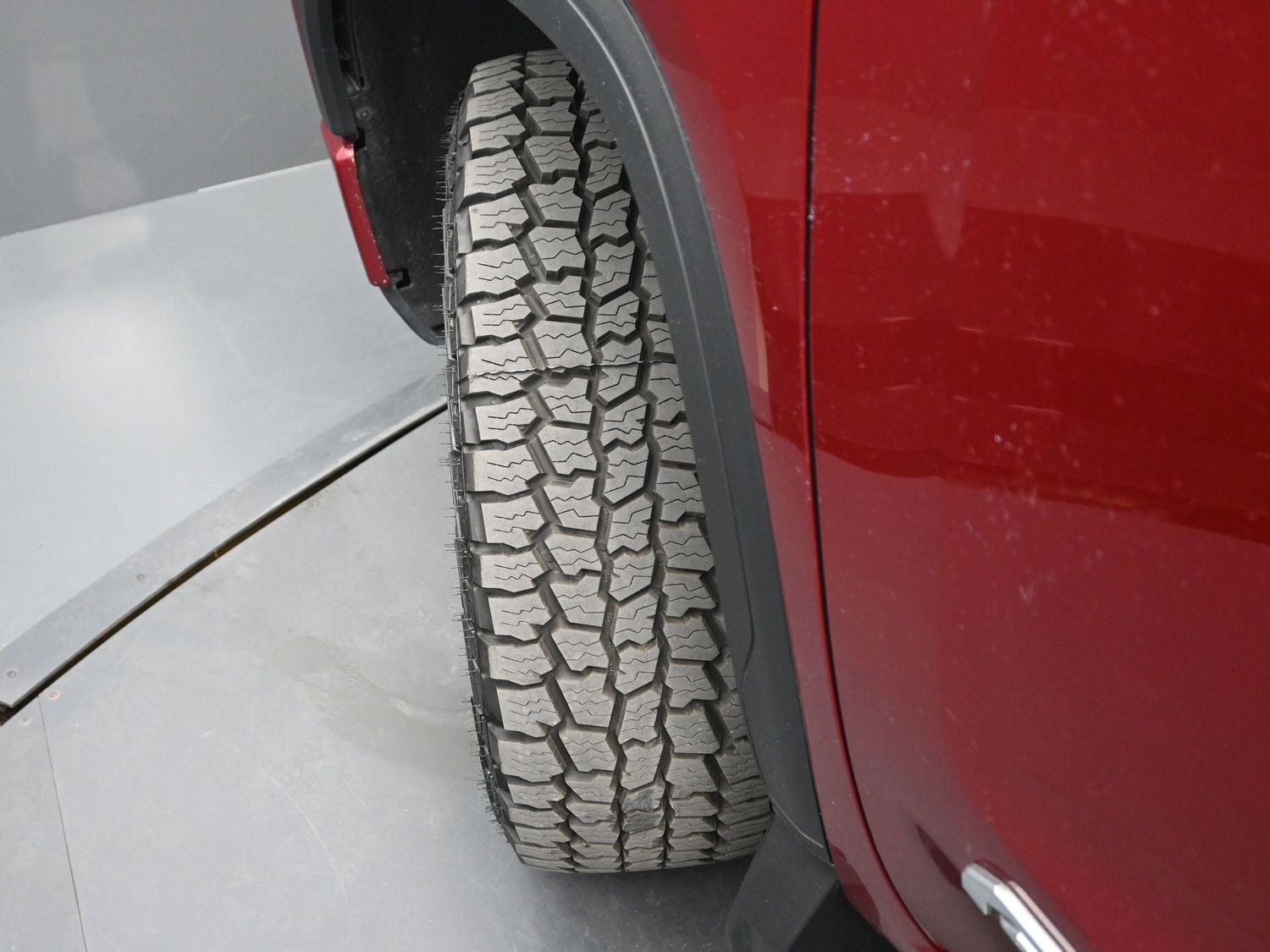 Used 2021 Cayenne Red Tintcoat GMC AT4 image 5