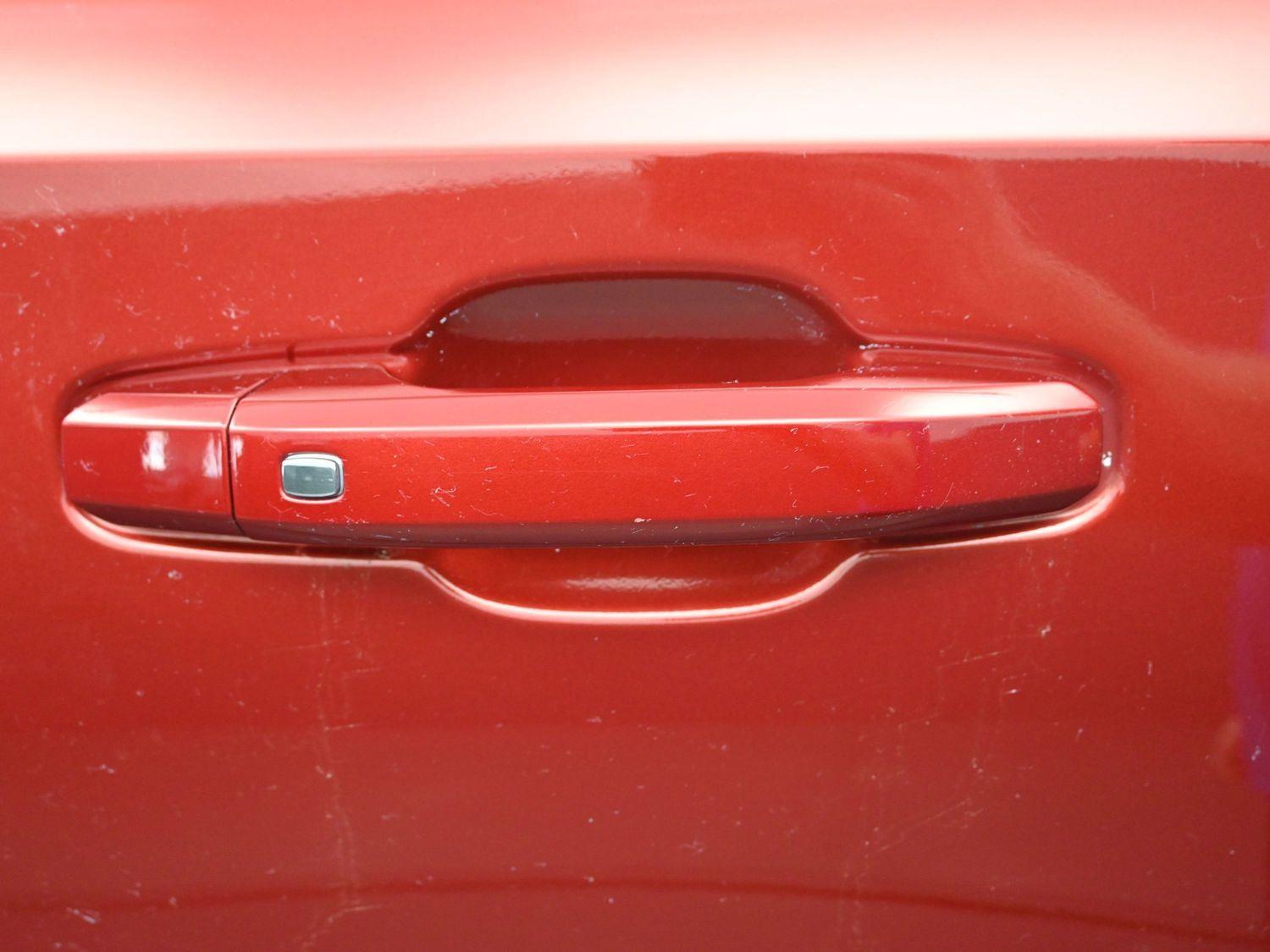 Used 2021 Cayenne Red Tintcoat GMC AT4 image 8