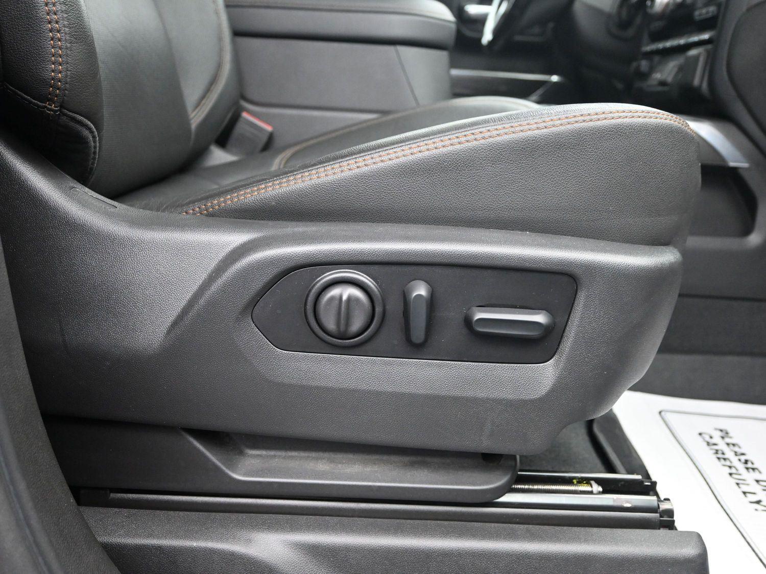 Used 2021 Cayenne Red Tintcoat GMC AT4 image 12