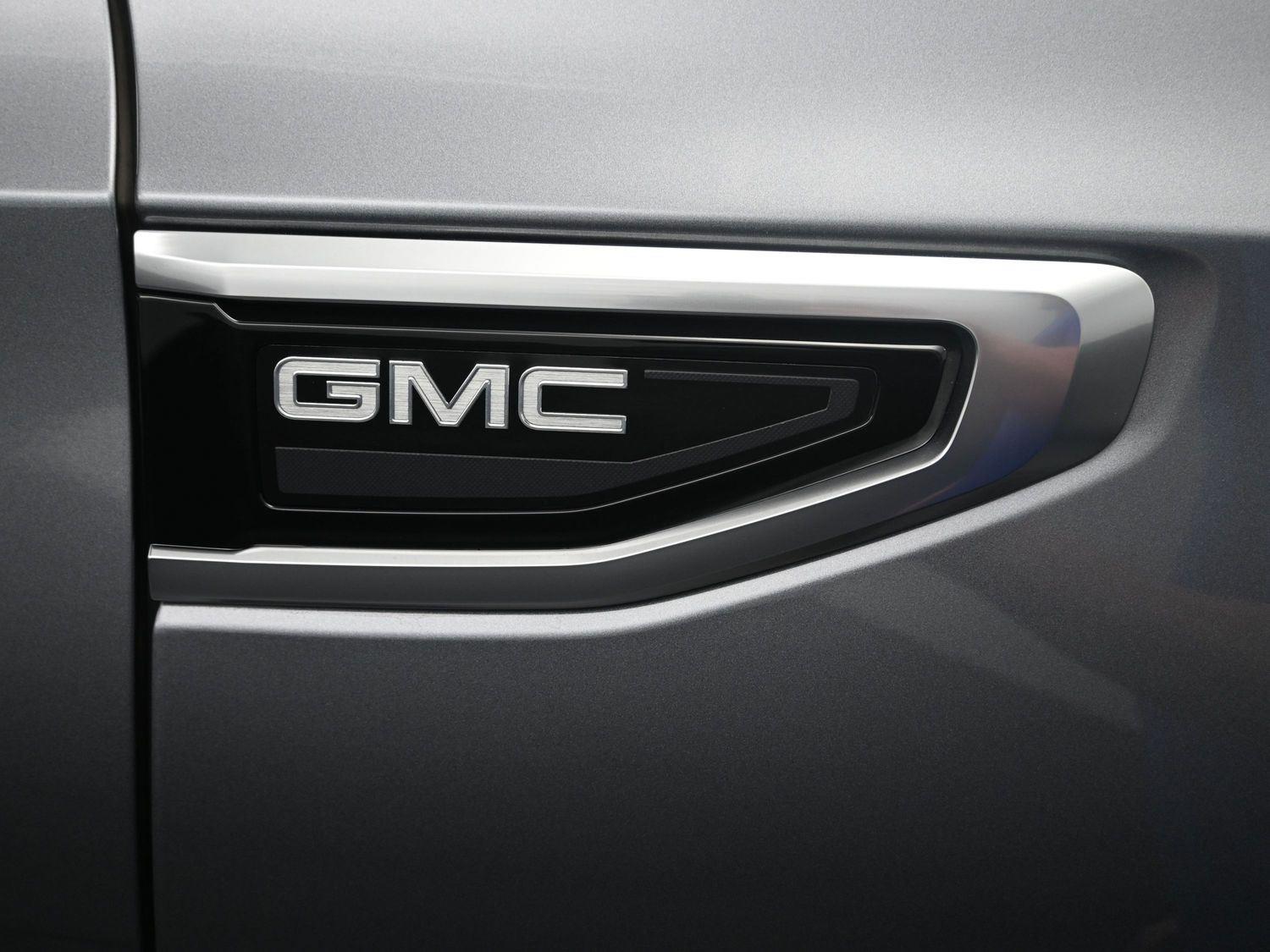 Used 2021 Satin Steel Metallic GMC Denali image 6