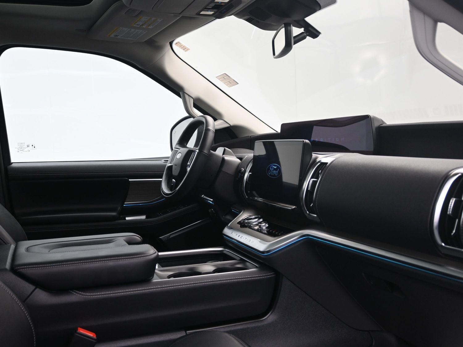 Used 2025 Star White Metallic Tri-Coat Ford Platinum image 12