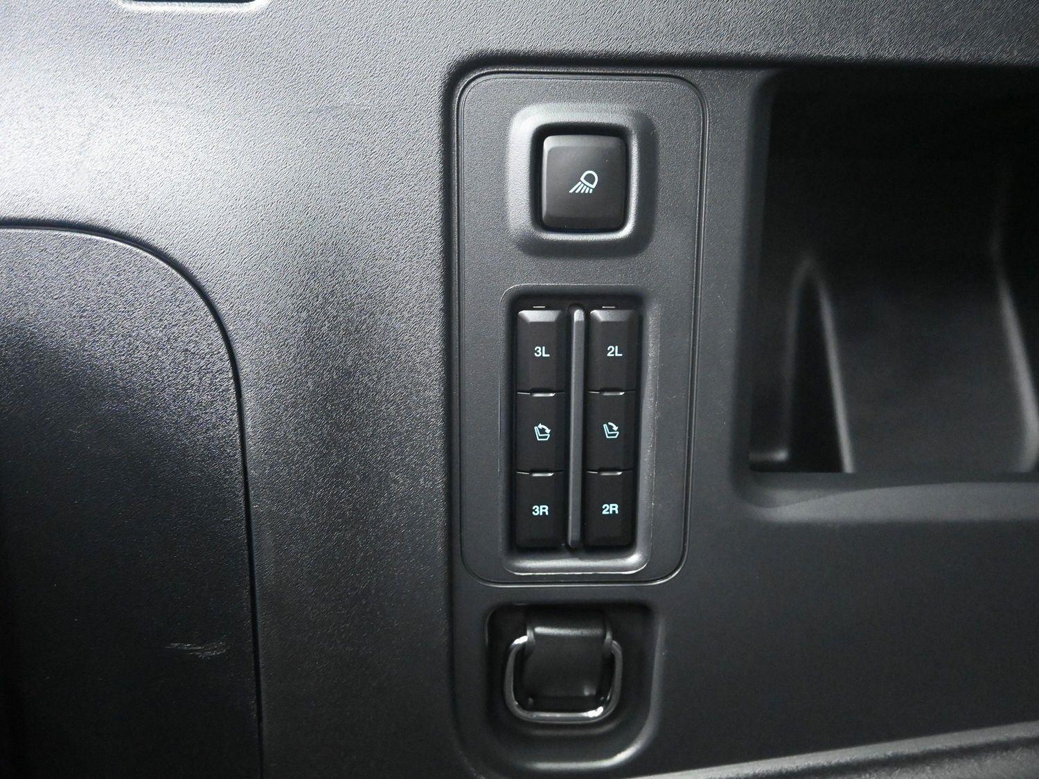 Used 2025 Star White Metallic Tri-Coat Ford Platinum image 20