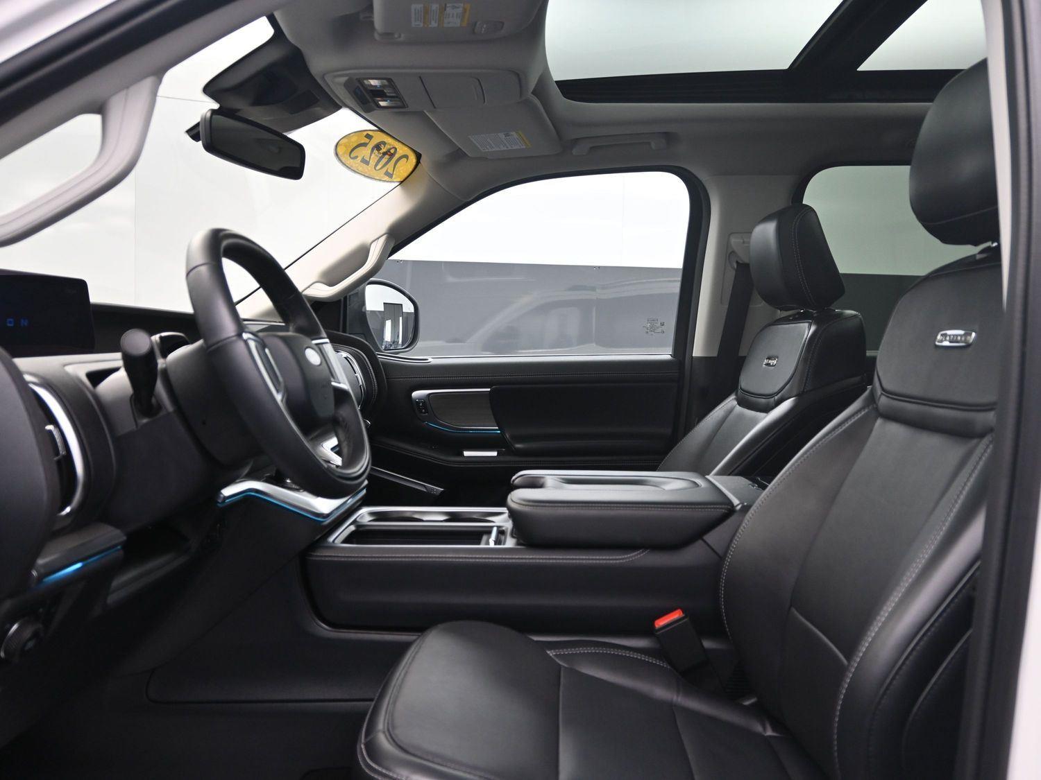 Used 2025 Star White Metallic Tri-Coat Ford Platinum image 25