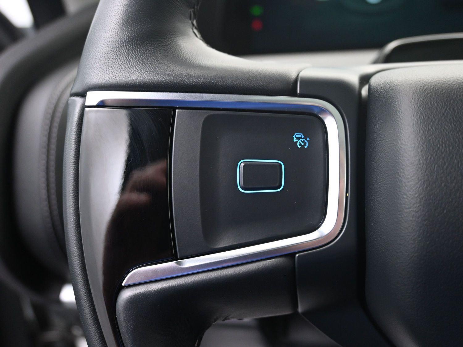 Used 2025 Star White Metallic Tri-Coat Ford Platinum image 27