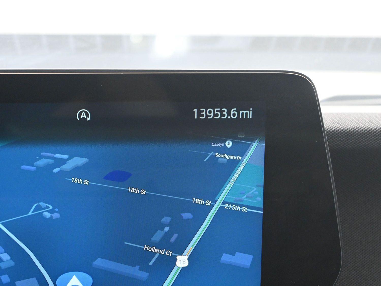 Used 2025 Star White Metallic Tri-Coat Ford Platinum image 30