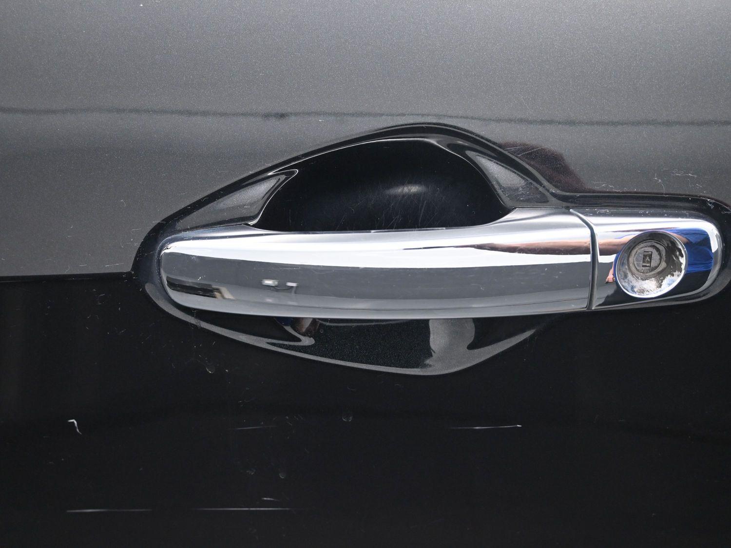 Used 2013 Black Granite Metallic Chevrolet LTZ image 16