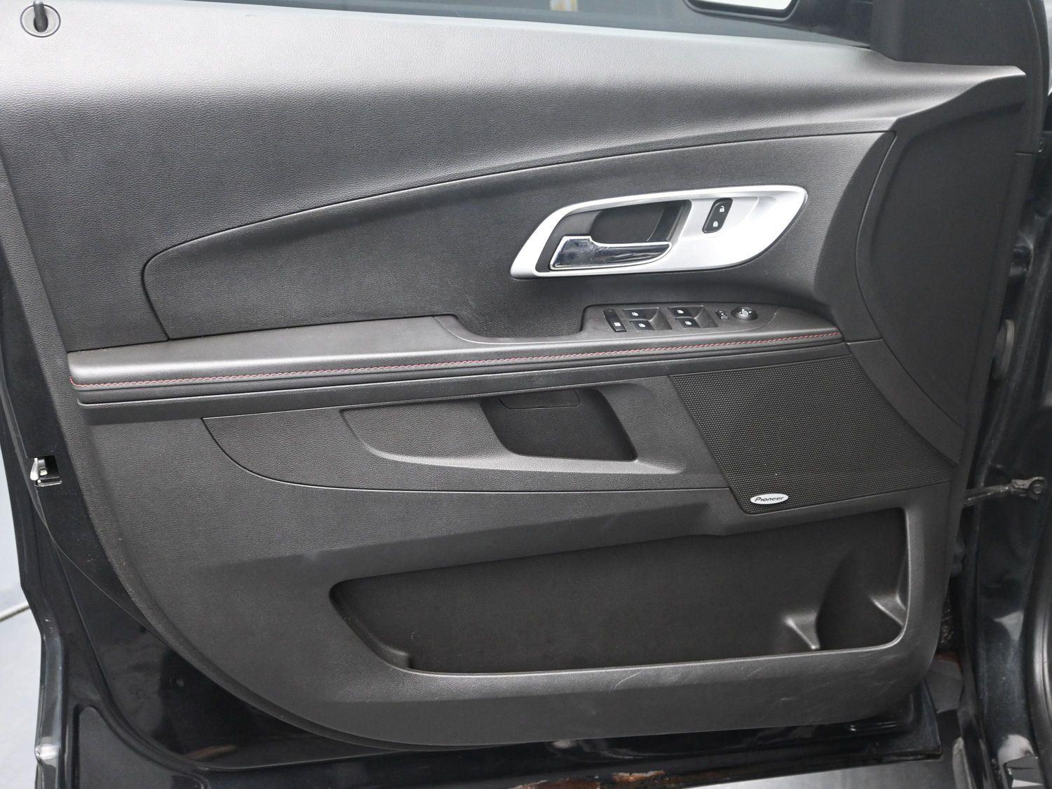 Used 2013 Black Granite Metallic Chevrolet LTZ image 17