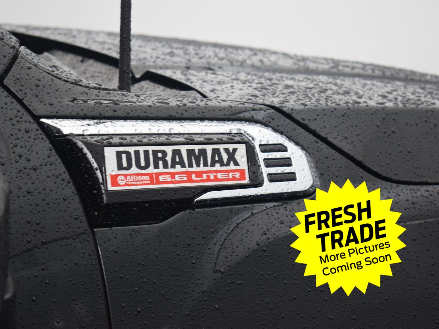 Used 2024 Onyx Black GMC SLT image 6