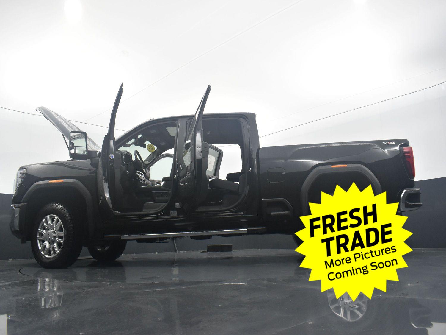 Used 2024 Onyx Black GMC SLT image 55