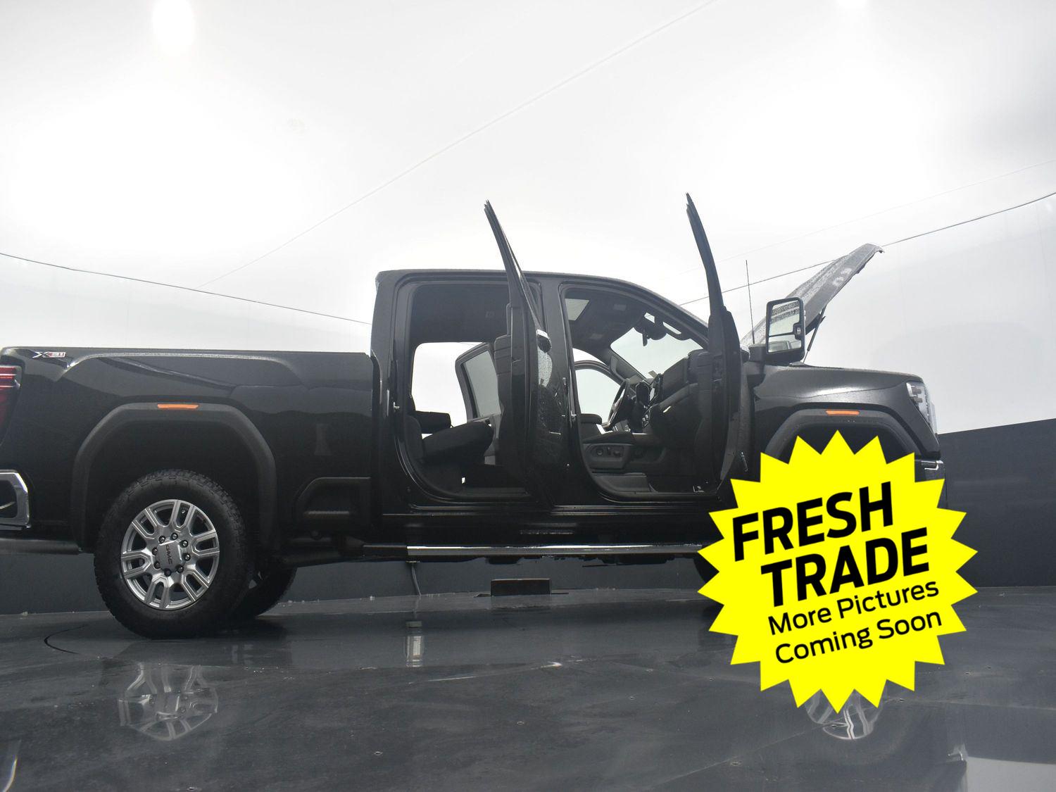 Used 2024 Onyx Black GMC SLT image 56