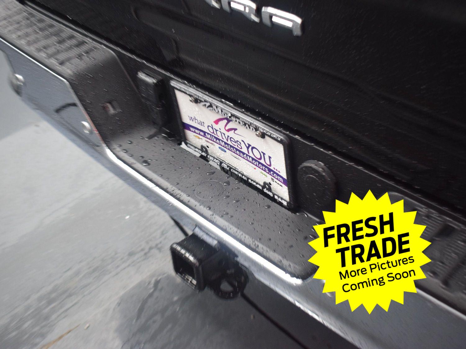 Used 2024 Onyx Black GMC SLT image 18