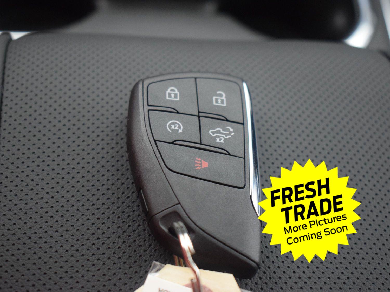 Used 2024 Onyx Black GMC SLT image 37