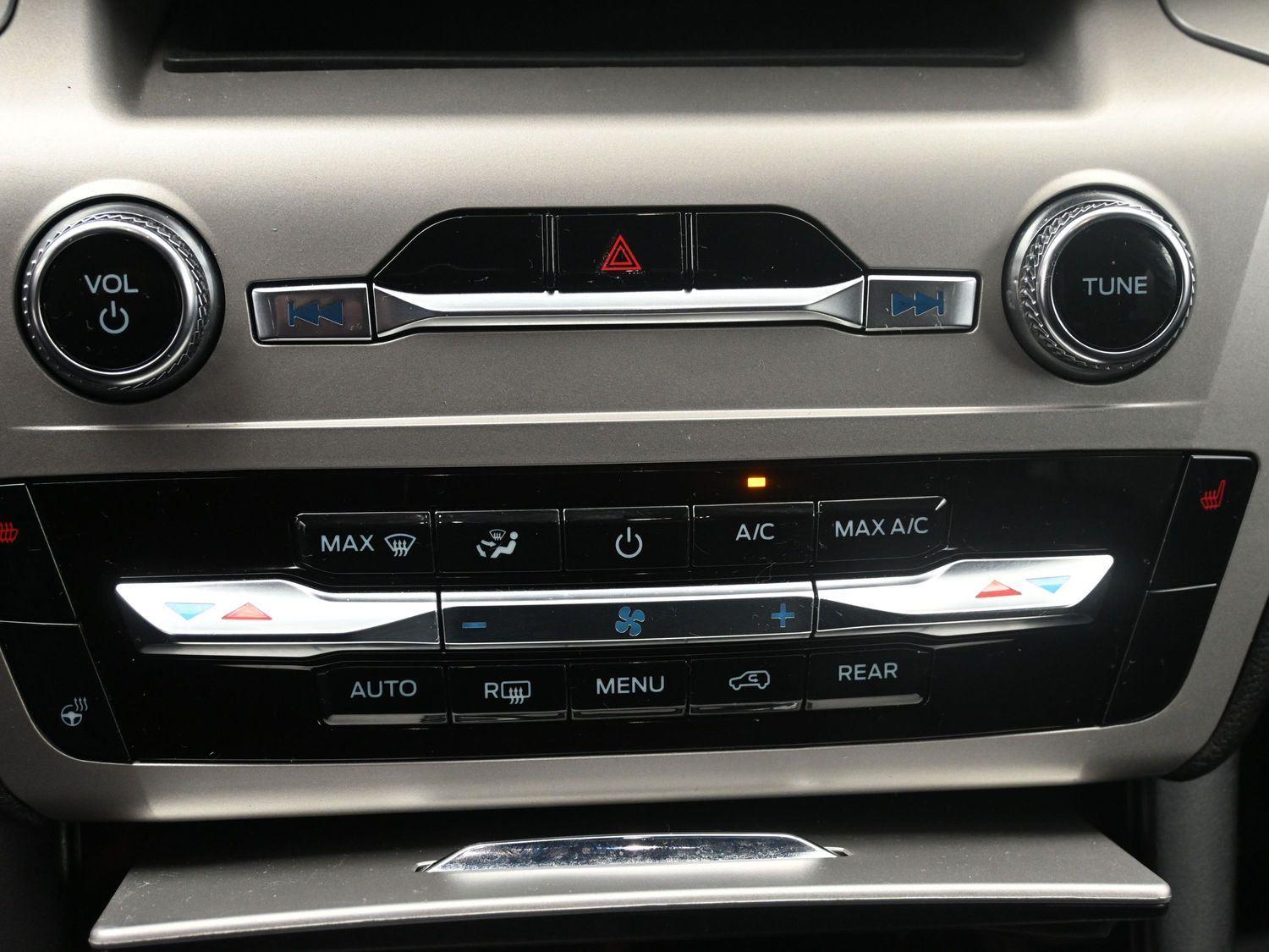 Used 2022 Agate Black Ford XLT image 30