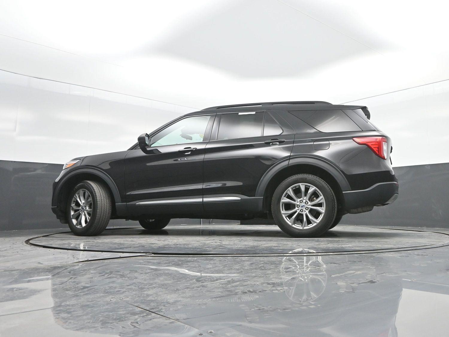 Used 2022 Agate Black Ford XLT image 34