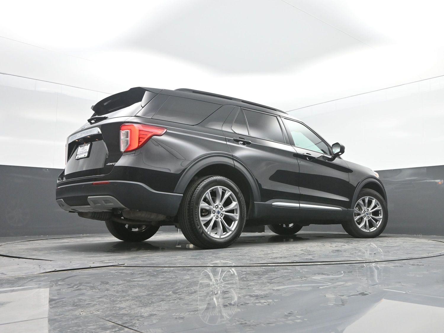 Used 2022 Agate Black Ford XLT image 35