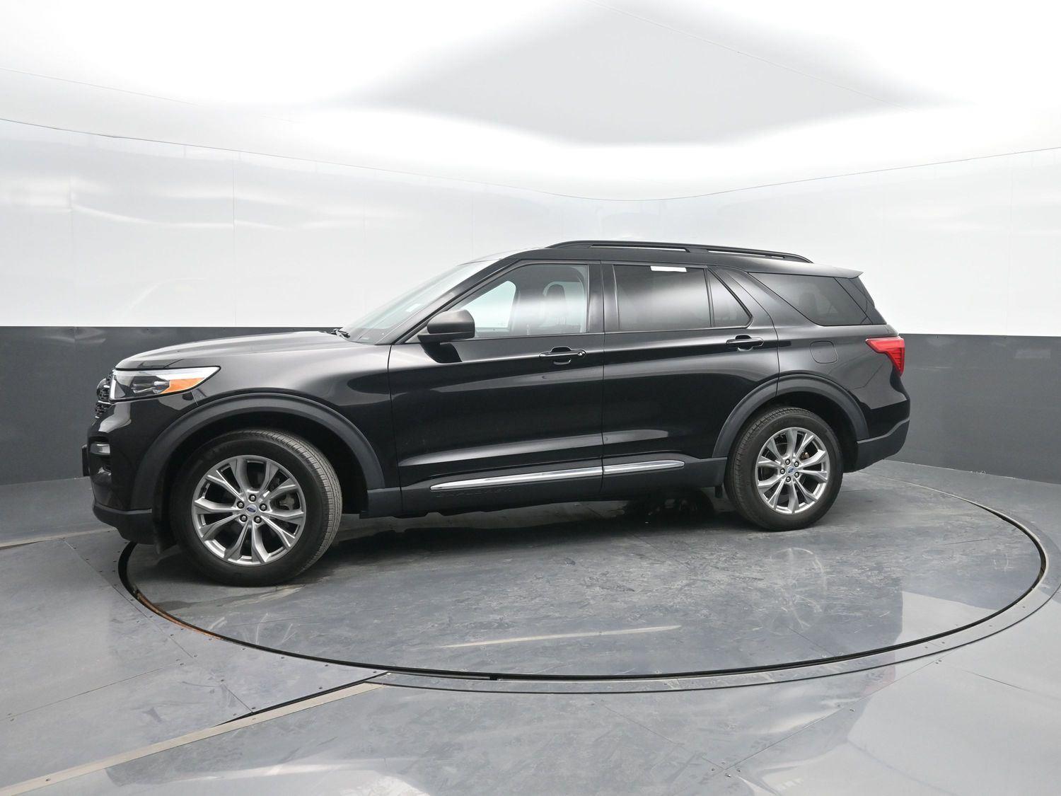 Used 2022 Agate Black Ford XLT image 42