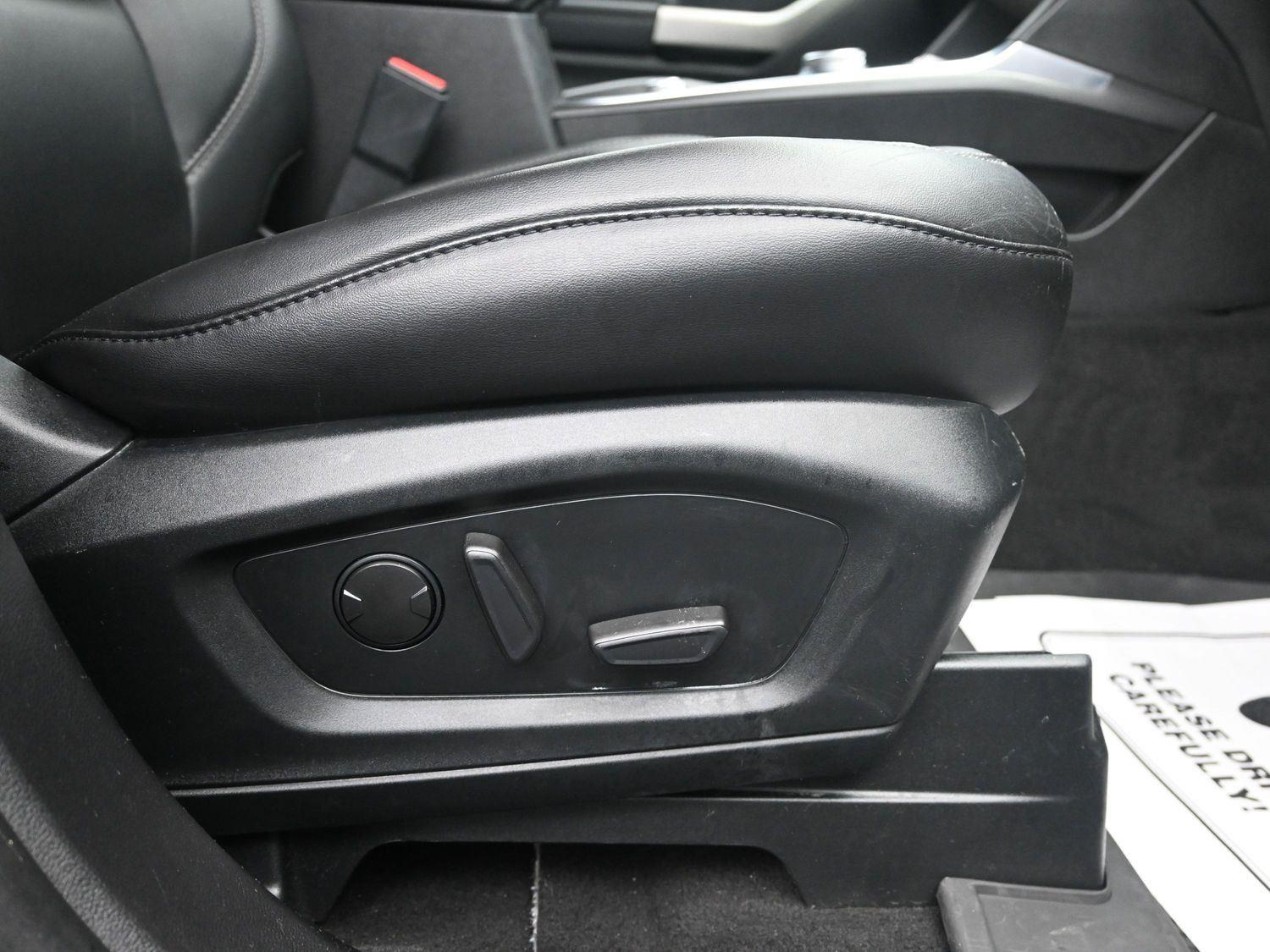 Used 2022 Agate Black Ford XLT image 8