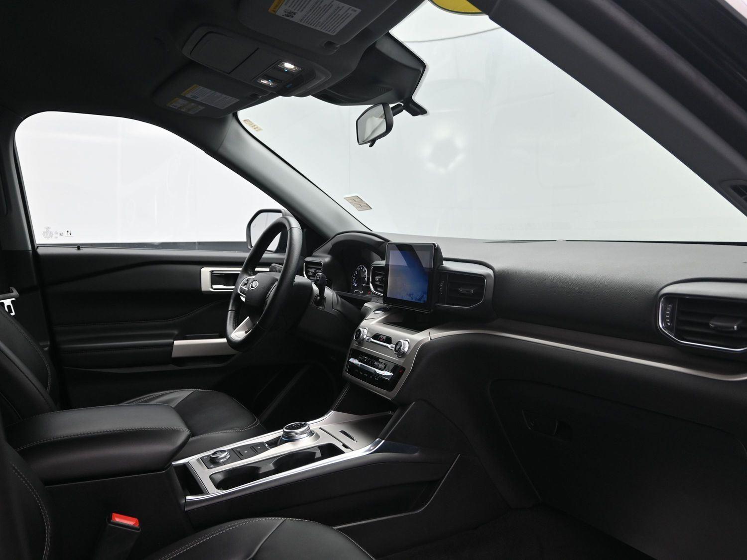 Used 2022 Agate Black Ford XLT image 10