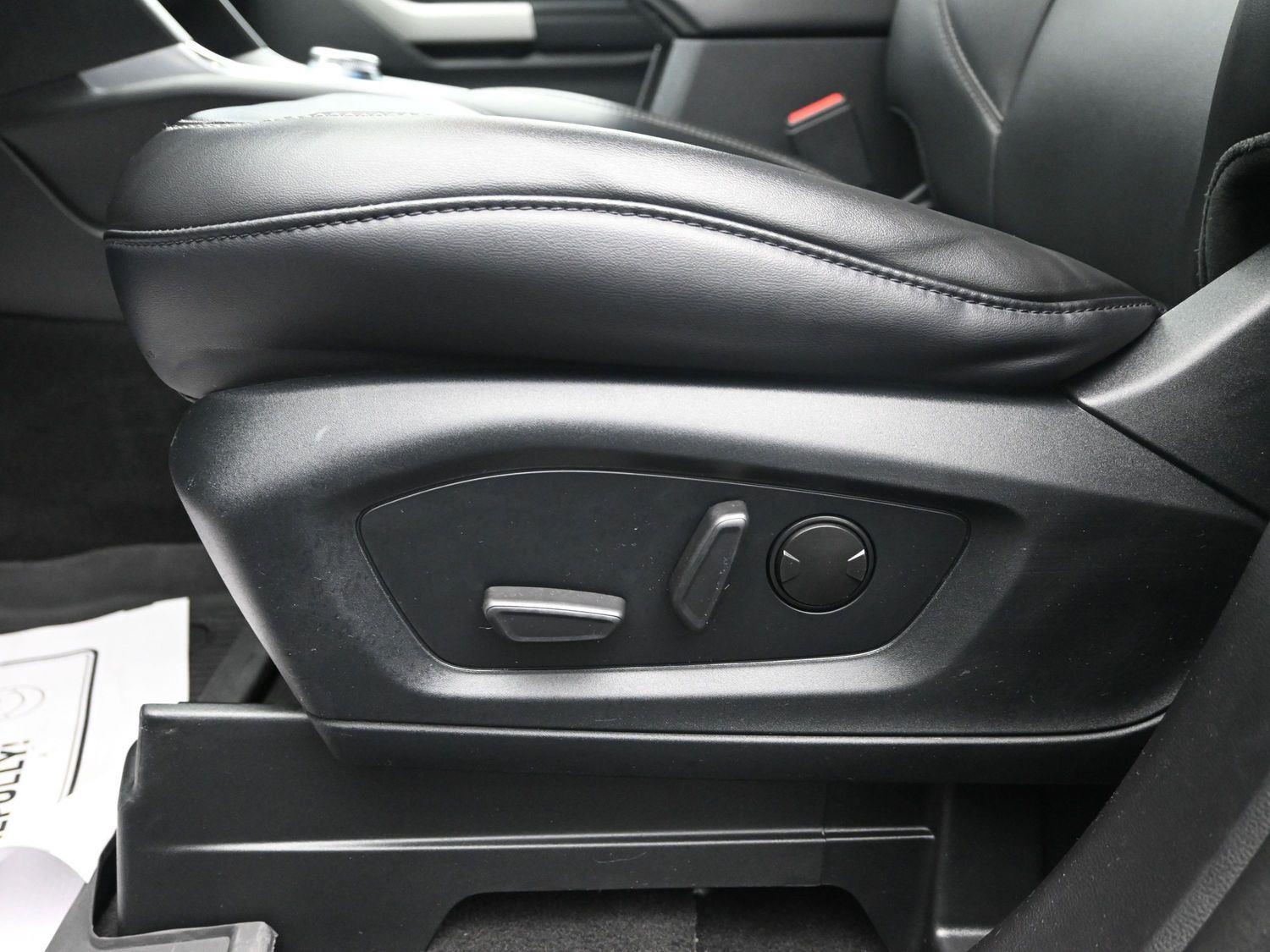 Used 2022 Agate Black Ford XLT image 21