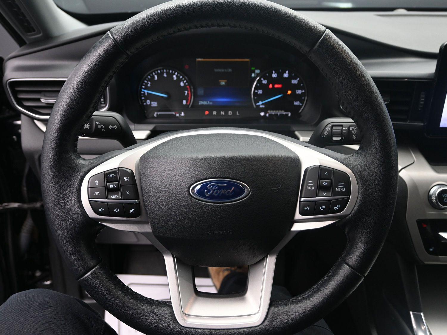 Used 2022 Agate Black Ford XLT image 23