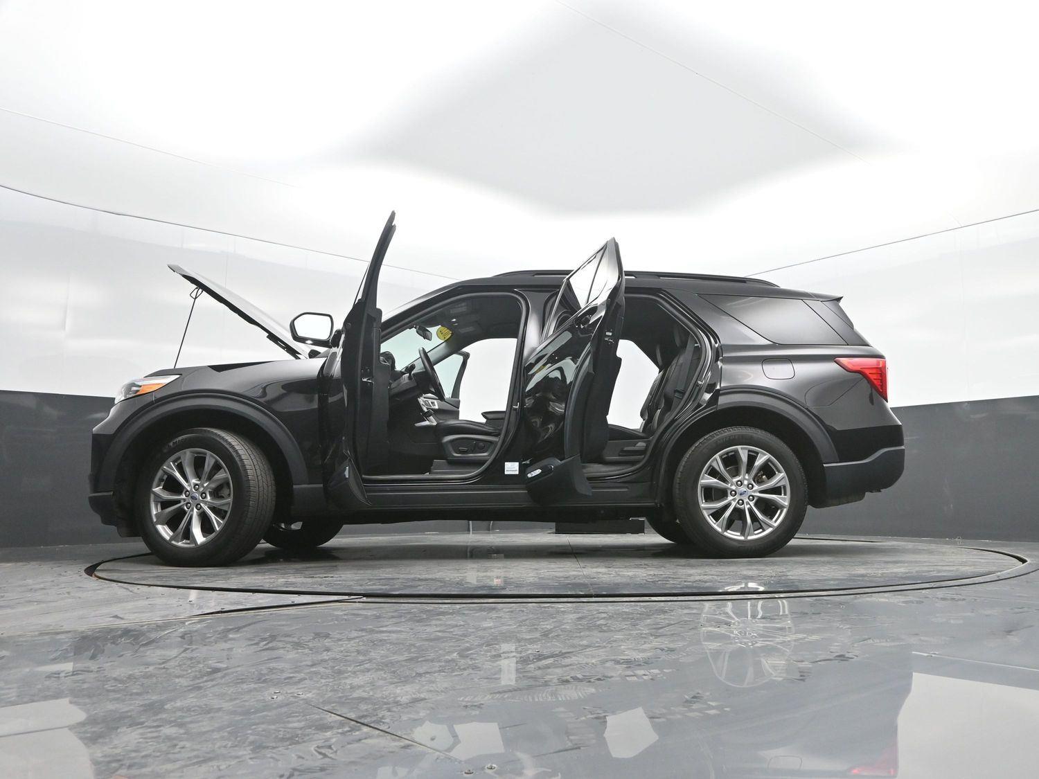 Used 2022 Agate Black Ford XLT image 51