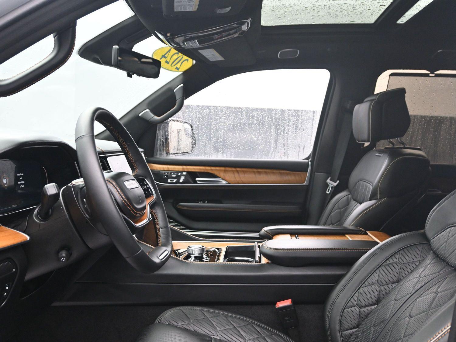 Used 2024 Silver Zynith Jeep Series III image 23