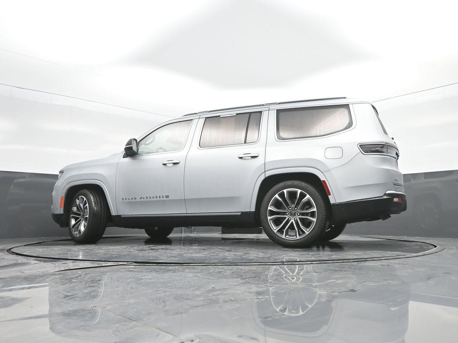 Used 2024 Silver Zynith Jeep Series III image 38