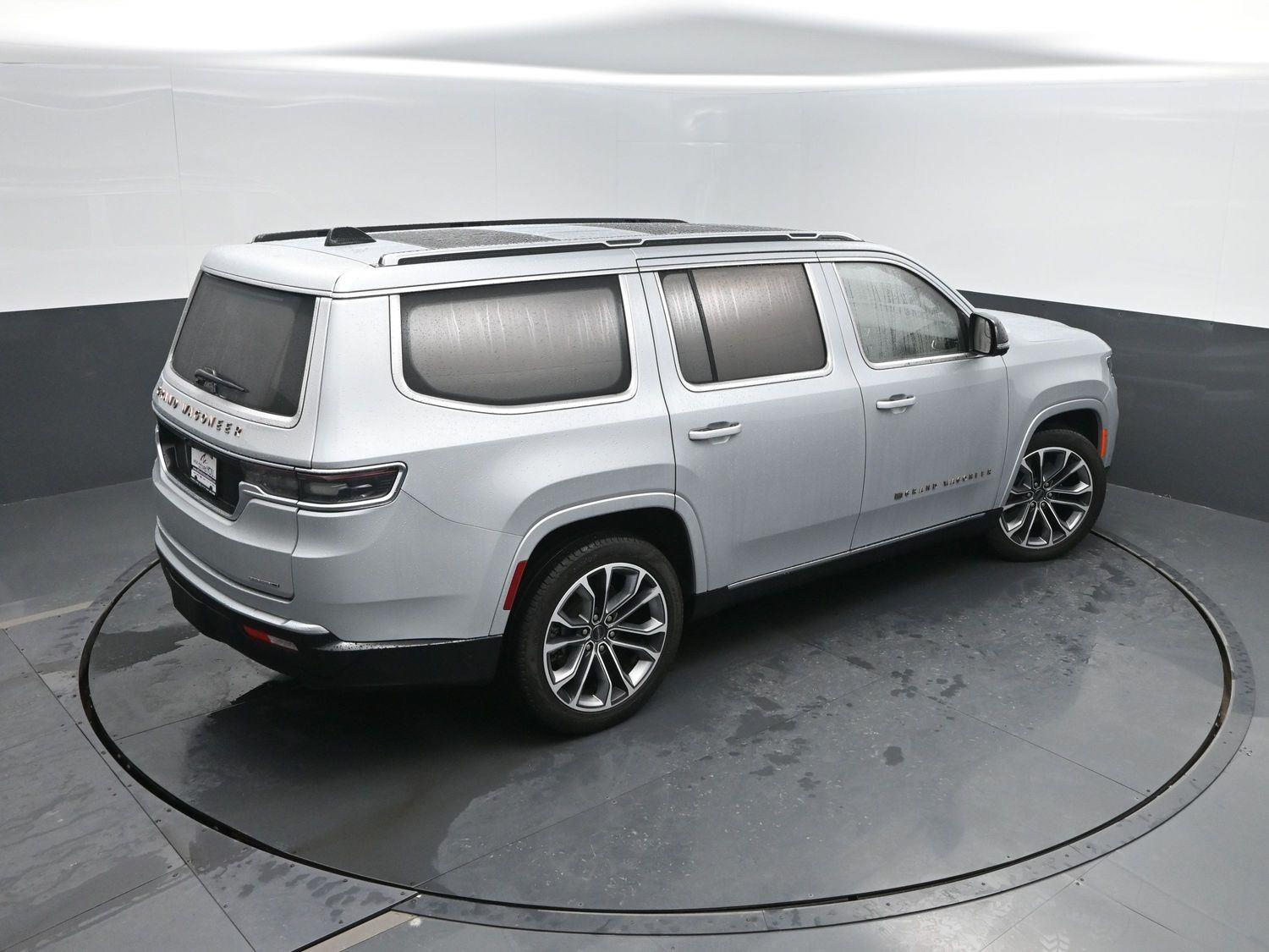 Used 2024 Silver Zynith Jeep Series III image 43