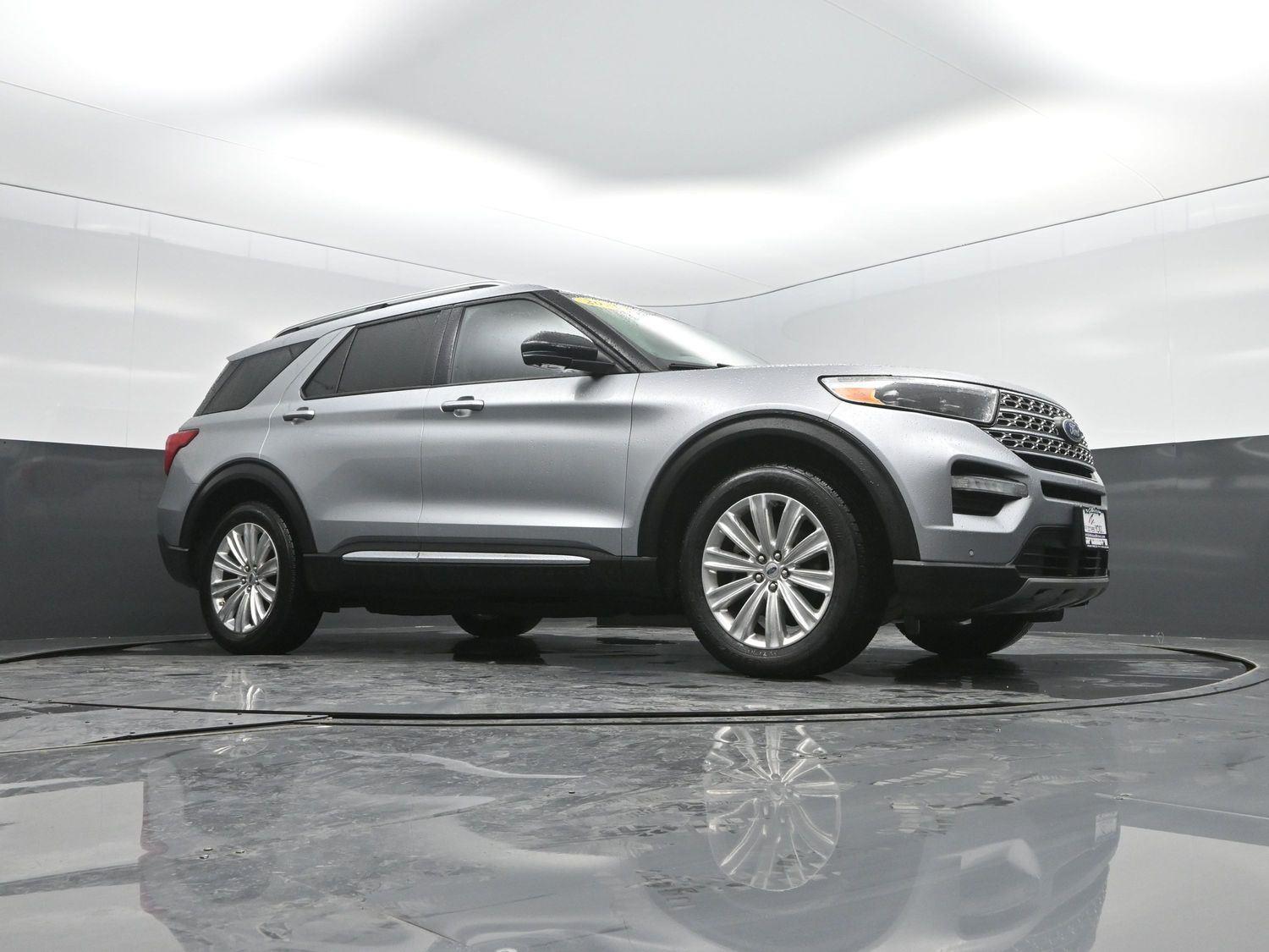 Used 2020 Iconic Silver Ford Limited image 42