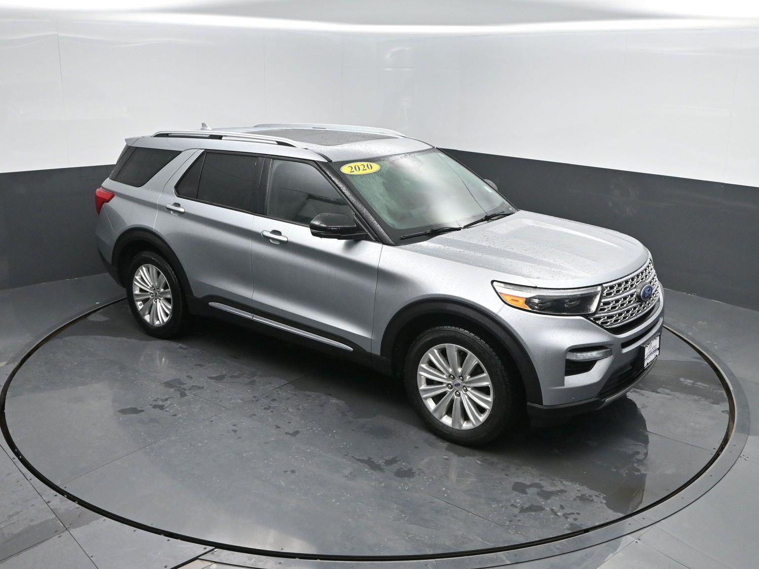 Used 2020 Iconic Silver Ford Limited image 46